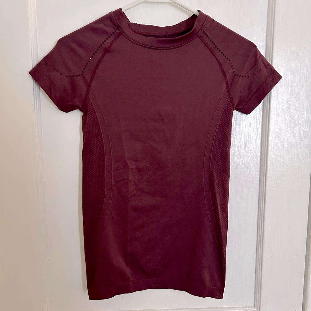 2 Short Sleeve Athletic Tees Maroon and Slate Blue